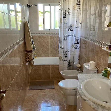 Сasa de vacaciones Charming Duplex With Pool *