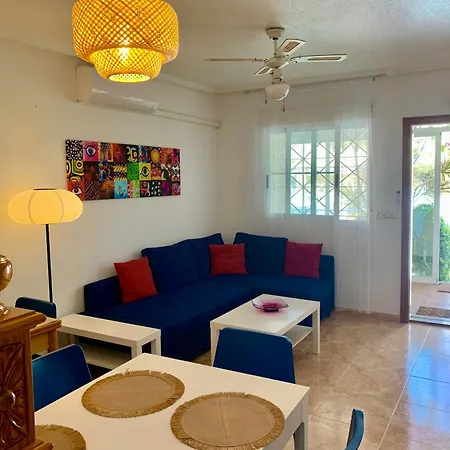 Charming Duplex With Pool Torrevieja