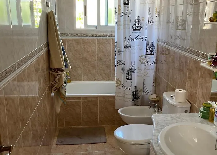 Semesterbostad Charming Duplex With Pool *