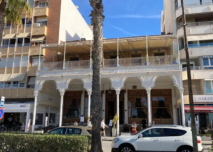 Charming Duplex With Pool *