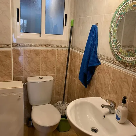 Charming Duplex With Pool * 또레비에하